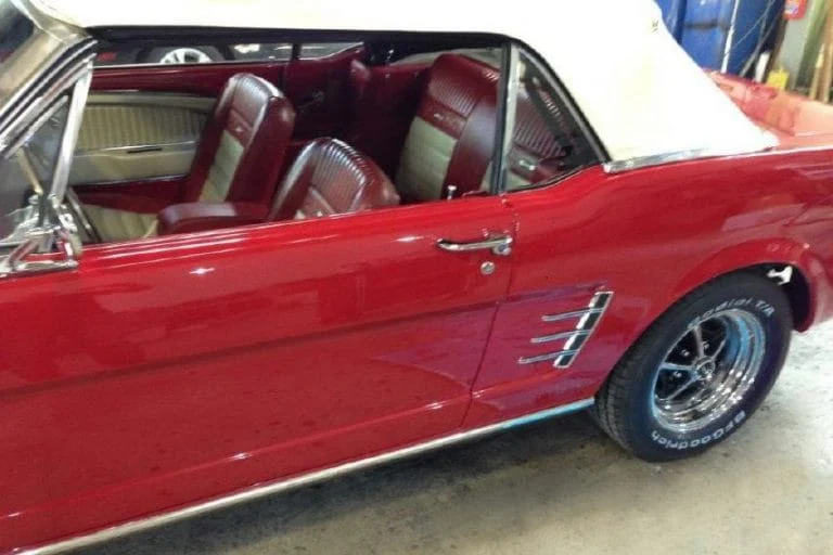 Mustang