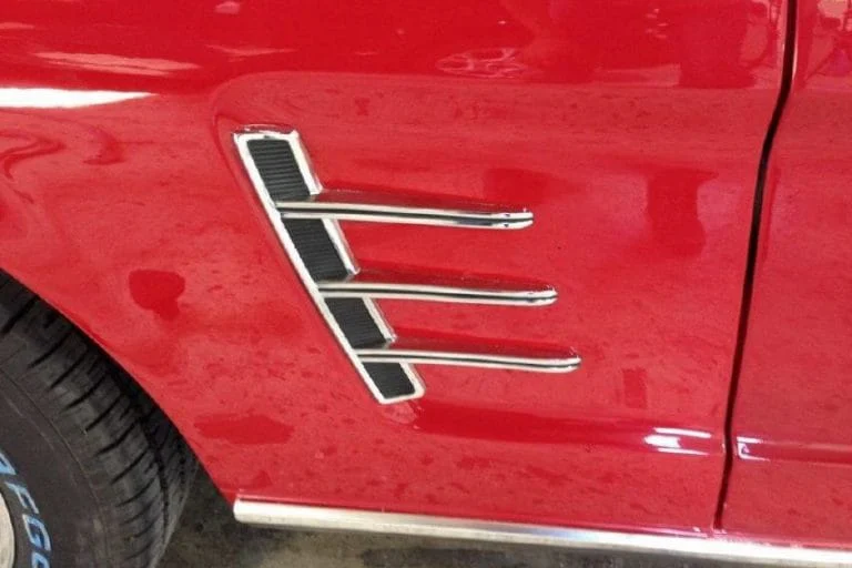 Mustang
